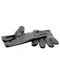 Vampire gloves
