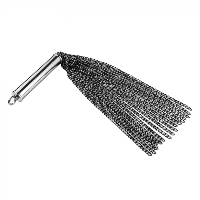 Chain whip with built-in plug - black