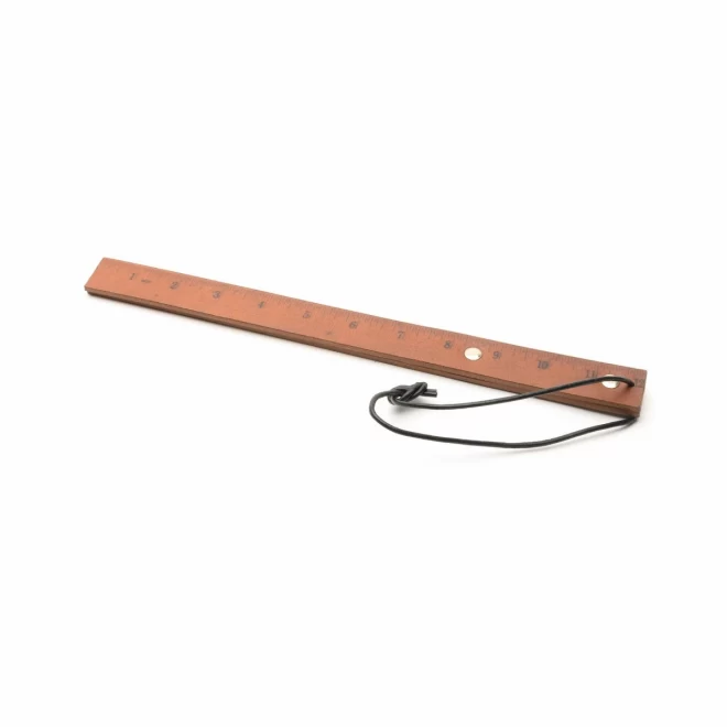 665 leather measured punishment paddle